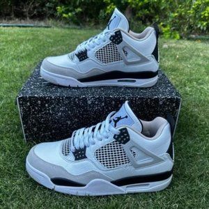 Jordan 4 Military black